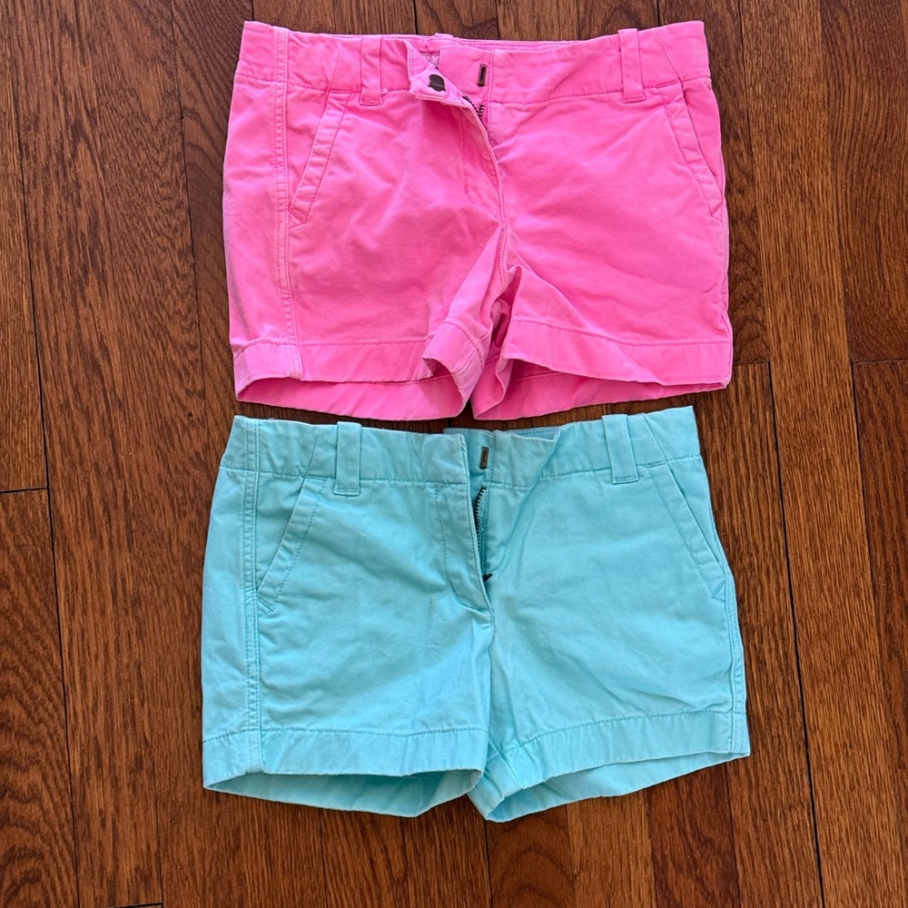 Girls Vineyard Vines Shorts size 6 both pairs